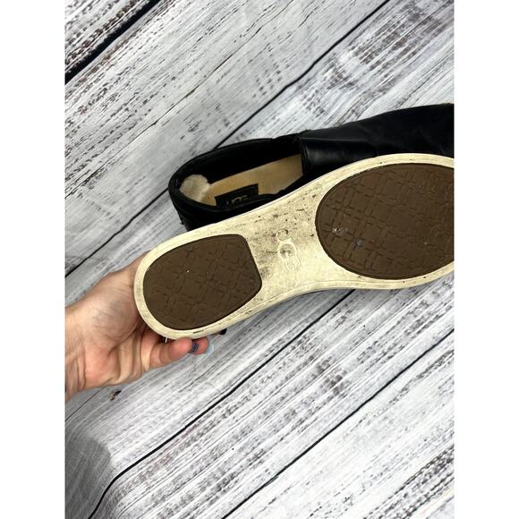 UGG Kitlyn Black Leather Slip On Loafer Shoes Women's 9 - Picture 4 of 4